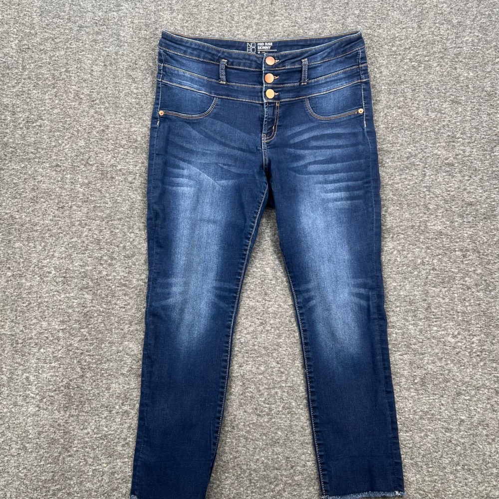 No Boundaries Womens Mid Rise Skinny Jeans Dark  Raw Hem Triple Button Size 17